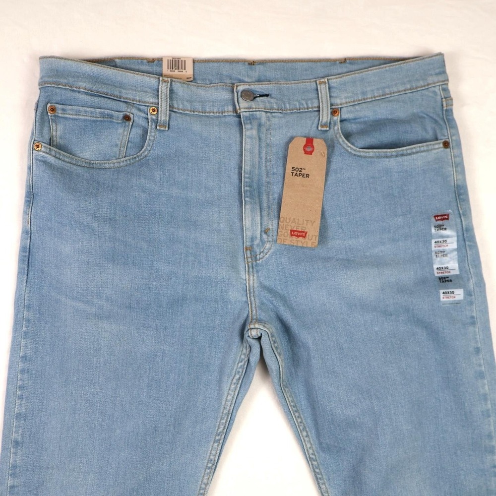 Levi's 520 Taper Men's 40 x 30 Stretch Light Wash Denim Jeans New With Tags